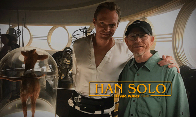 Koniec zdjęć z Paulem Bettanym oraz znajoma postać?