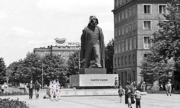 Pomnik Dartha Vadera w Krakowie?